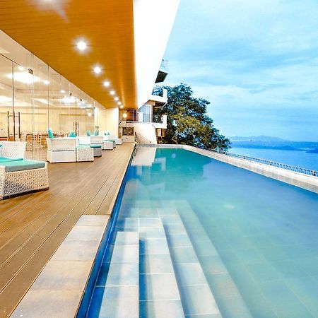 The Lake Hotel Tagaytay Tagaytay City Extérieur photo