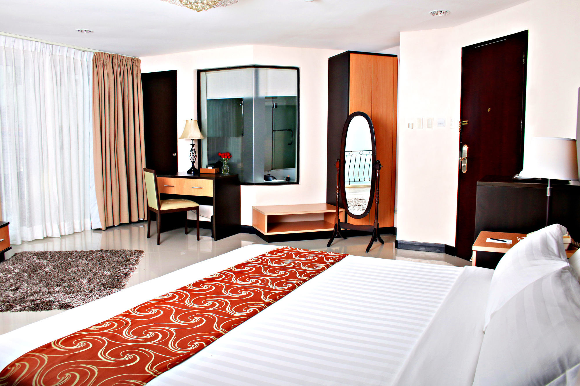 The Lake Hotel Tagaytay Tagaytay City Extérieur photo
